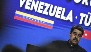 Estados Unidos sanciona a 16 funcionarios de Maduro que "obstruyeron el proceso electoral"