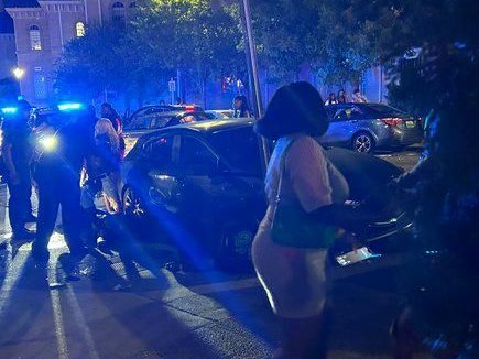 États-Unis: Quatre morts et des dizaines de blessés dans une fusillade