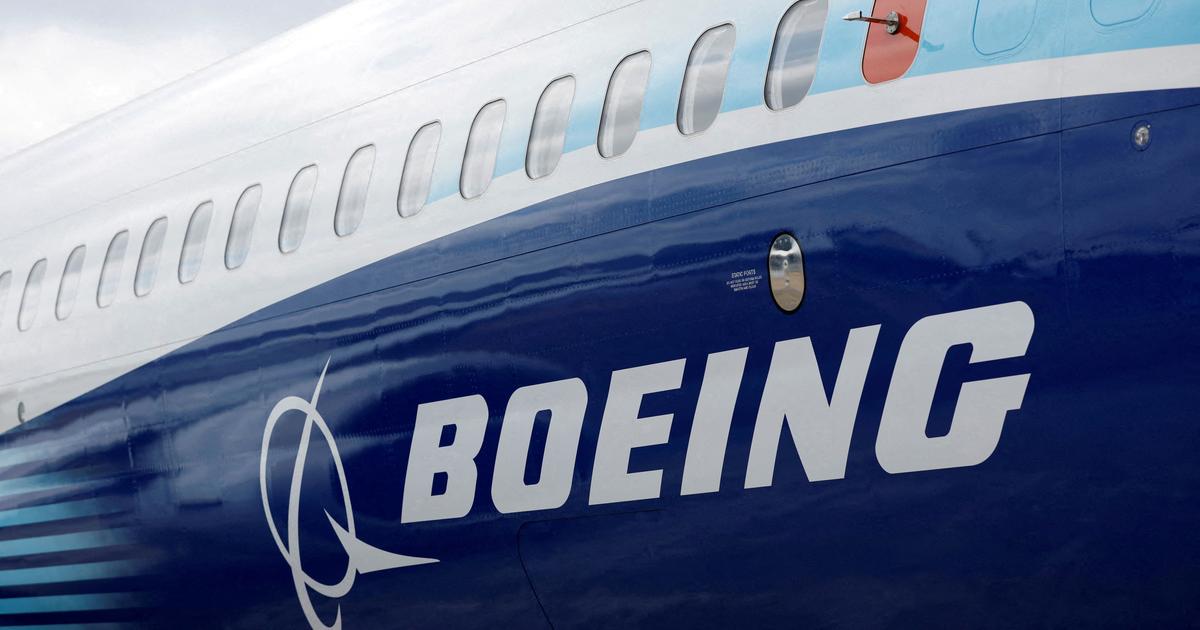 Face à la grève, Boeing annonce réduire ses dépenses, envisage du chômage technique