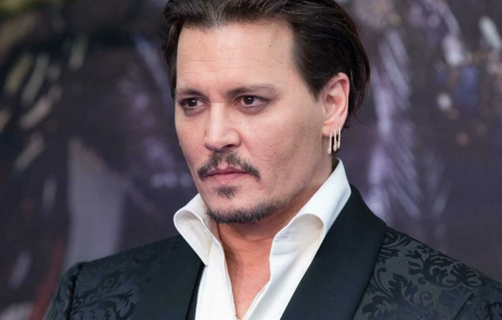 Festival de San Sebastián : la presse cinéma tourne le dos à Johnny Depp