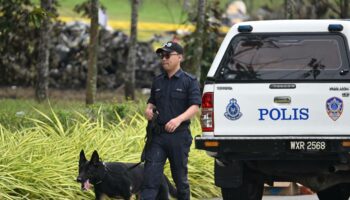 «Foyers de l'horreur en Malaisie» : la police annonce l'arrestation de 355 personnes