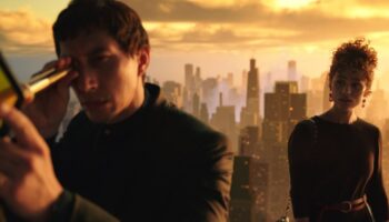 Adam Driver und Nathalie Emmanuel als tragisches Liebespaar in "Megalopolis".