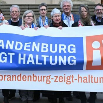 Das Bündnis "Brandenburg zeigt Haltung" will sich zur Landtagswahl am 22. September erneut gegen einen Rechtsruck einsetzen. (Ar