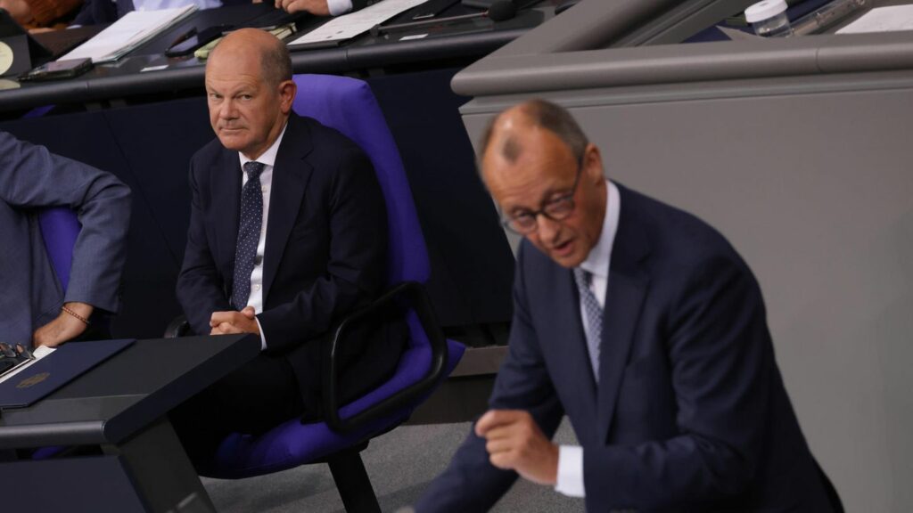 Generaldebatte im Bundestag: Merz attackiert Ampel-Regierung – Scholz redet sich in Rage