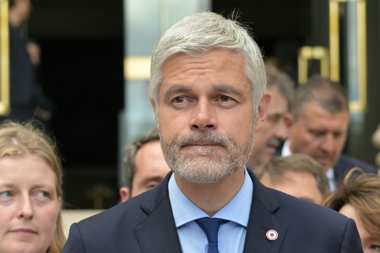 Gouvernement en France: Wauquiez renonce au gouvernement après avoir refusé Bercy