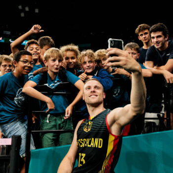 « Ils en ressortent transformés » : en pleine rentrée scolaire, des élèves plongés dans les Jeux paralympiques