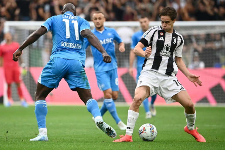 Italie: Naples neutralise la Juventus et prend confiance