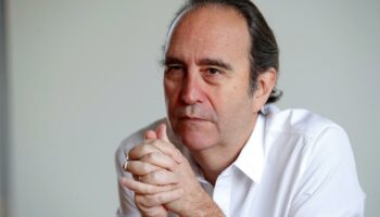 «Je n'appelle jamais à augmenter mes impôts, je ne suis pas masochiste» : Xavier Niel opposé à une hausse de la fiscalité des plus riches