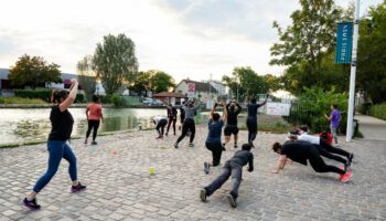 « Je n’osais pas » : street workout, course à pied, surfskate… Comment ces femmes gagnent les rues d’Aubervilliers