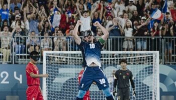 Jeux Paralympiques: La France championne de cécifoot après sa victoire contre l'Argentine