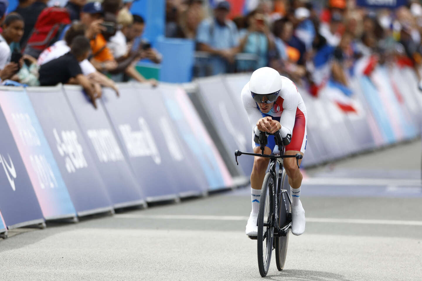 Jeux paralympiques 2024 : les cyclistes français font « un carton » en contre-la-montre