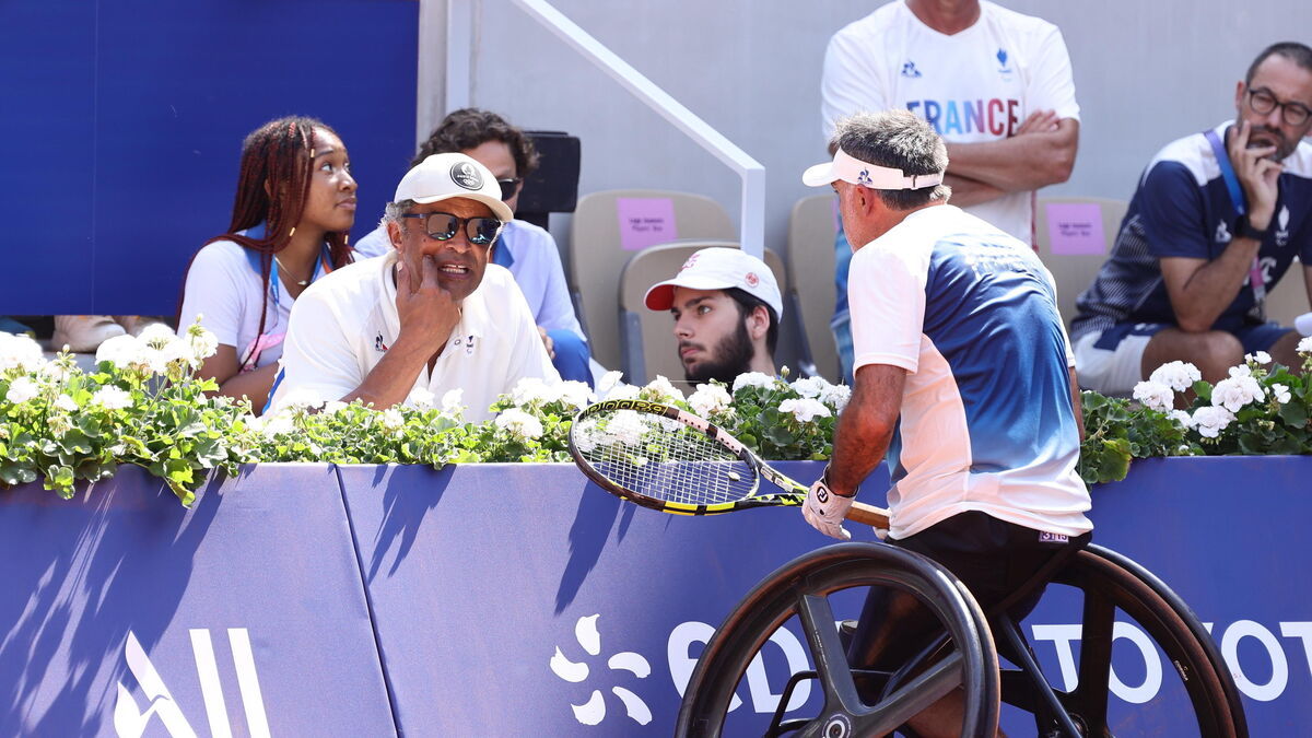 Jeux paralympiques : « C’est notre grand frère », qu’apporte vraiment Yannick Noah au tennis fauteuil ?