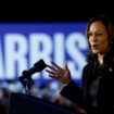 Kamala Harris appelle Donald Trump, qui l'accuse d'inciter à la violence contre lui