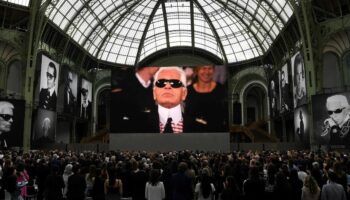 «Karl for ever» : un hommage vibrant à Lagerfeld rendu jeudi au Grand Palais