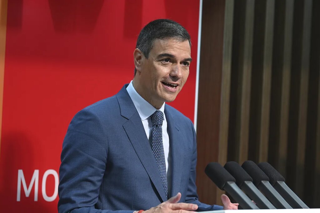 La Fiscalía pide admitir a trámite la querella de Pedro Sánchez contra el juez Peinado por citarle a declarar