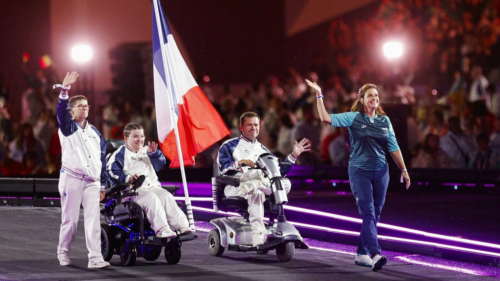 La flamme s'est éteinte: Paris a clos ses Jeux paralympiques et son été olympique