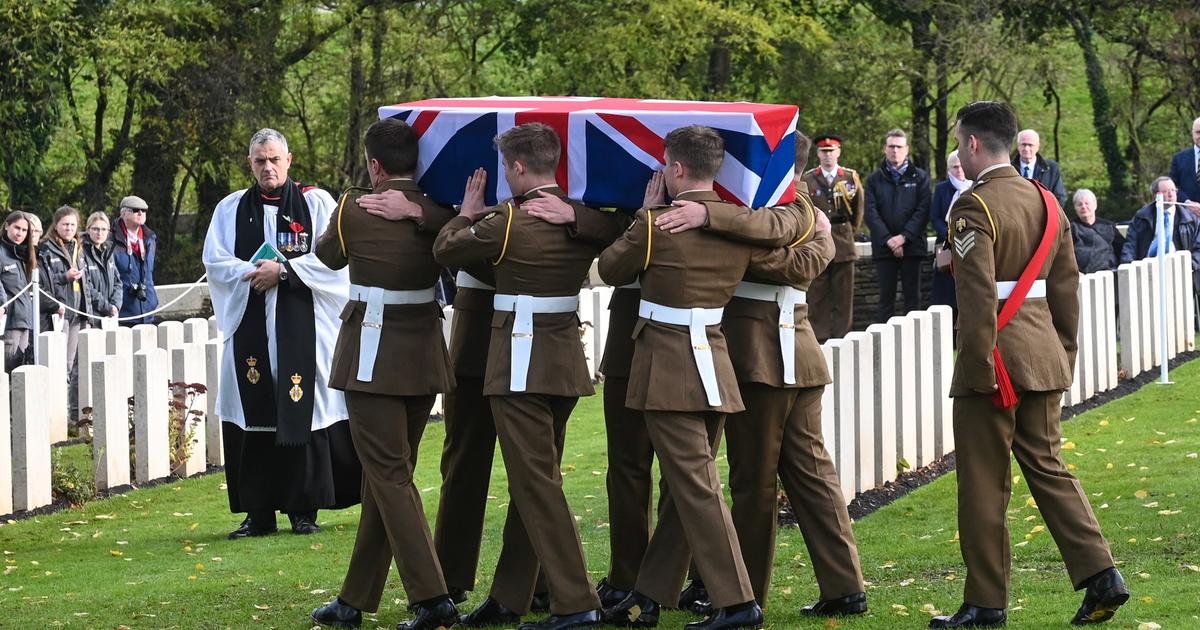 La princesse Anne présente dans le Pas-de-Calais pour inaugurer l’extension d’un cimetière militaire