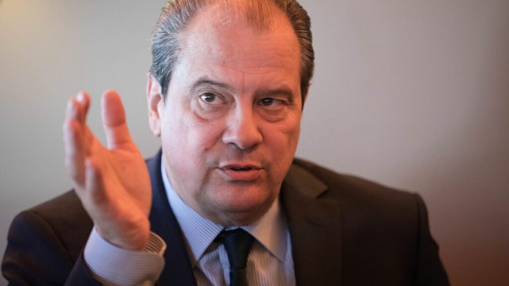 L’ancien dirigeant du PS Jean-Christophe Cambadélis condamné pour détournement de fonds publics