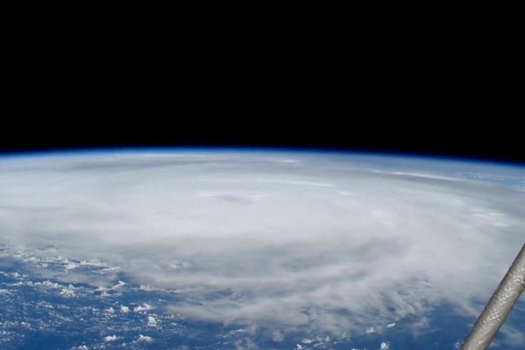 Le bilan de l’ouragan Hélène, rétrogradé en tempête tropicale, grimpe à au moins trente-trois morts aux Etats-Unis