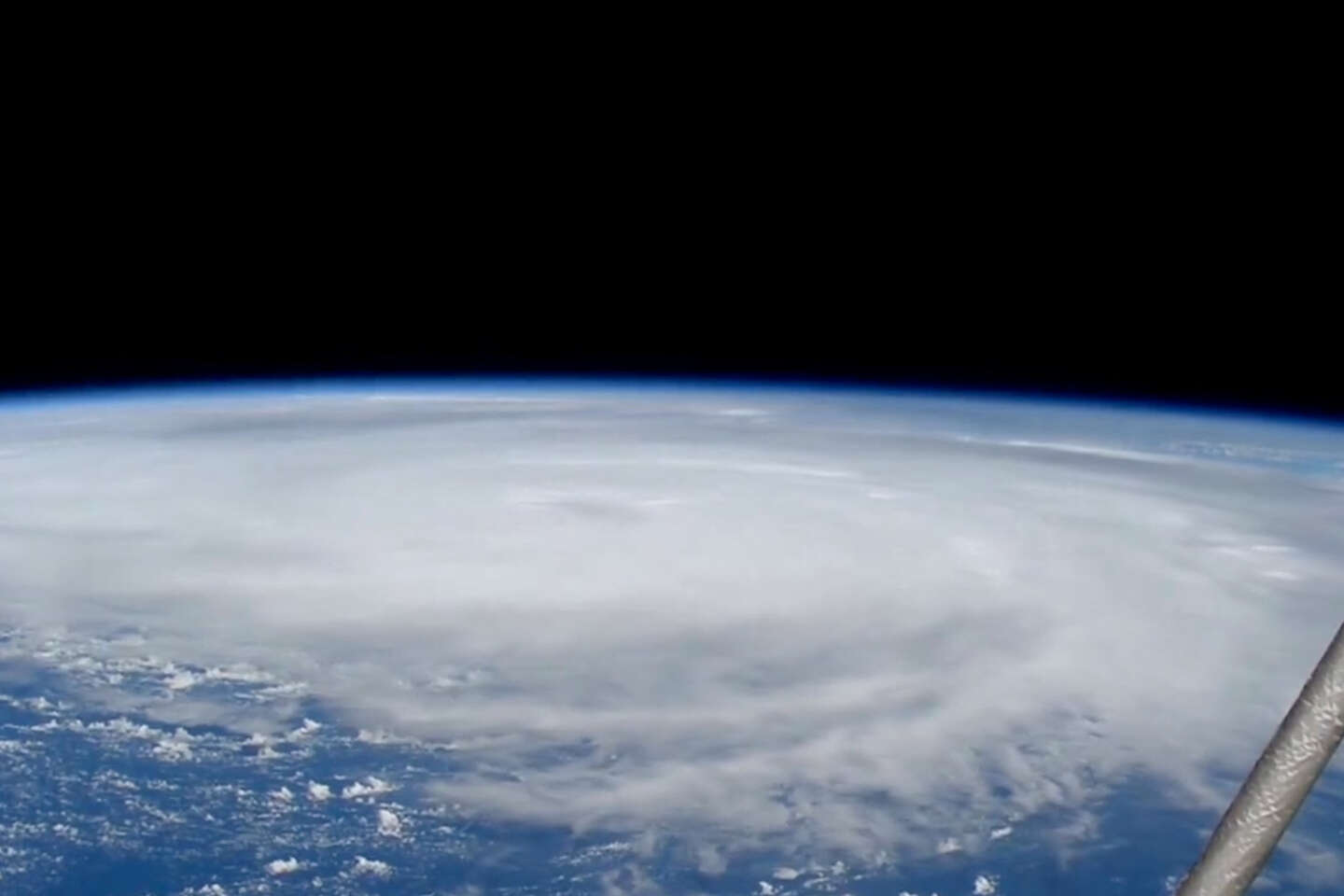 Le bilan de l’ouragan Hélène, rétrogradé en tempête tropicale, grimpe à au moins trente-trois morts aux Etats-Unis