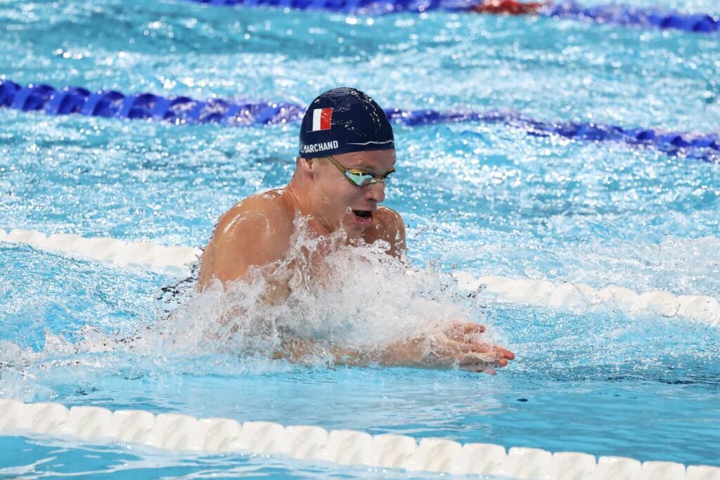 Le double effet Léon Marchand : « Moi, je nage la brasse, mais sous l’eau, hein »