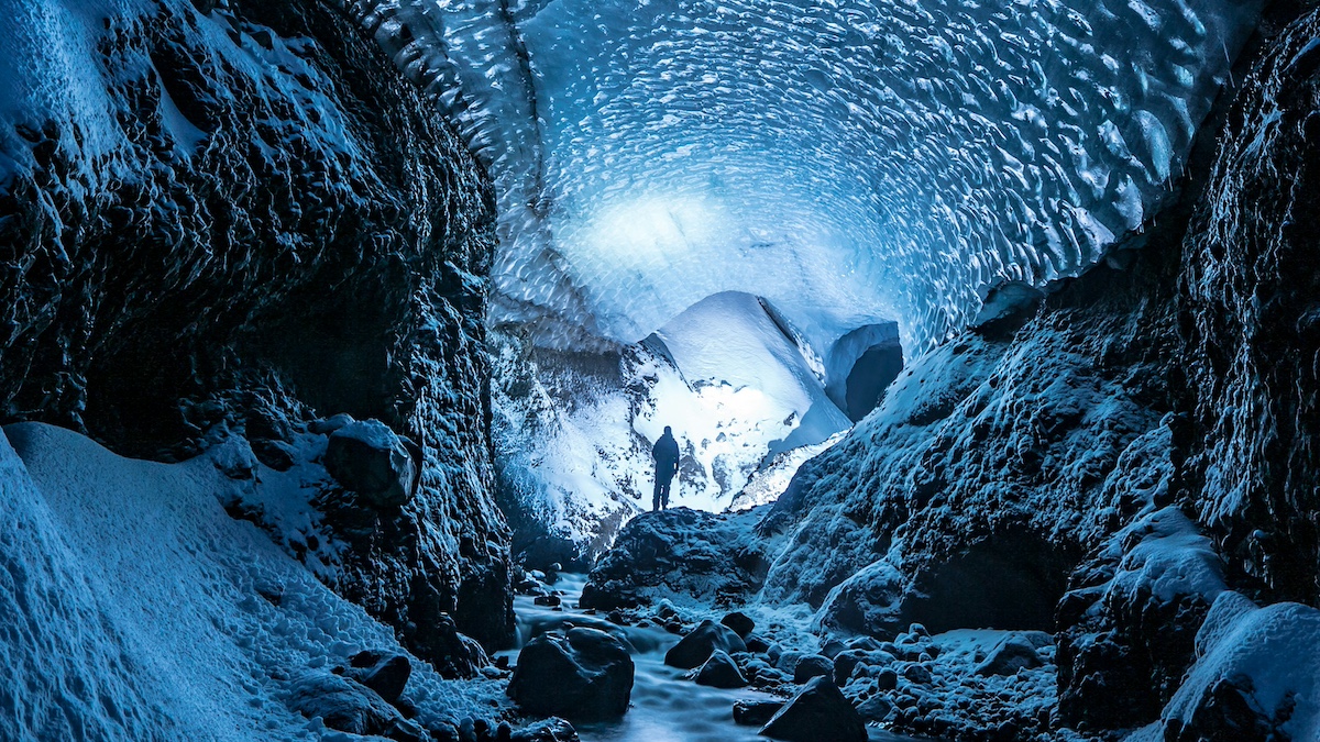 Le mystère de l'homme mort d'une overdose et retrouvé congelé dans une grotte en 1977 a enfin été résolu