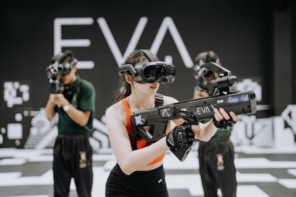 Le succès grandissant de la start-up française EVA, entre laser gamer et réalité virtuelle