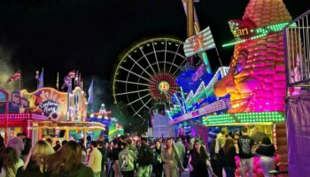 Les images du feu d'artifice: La Schueberfouer s'est achevée en beauté