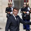 Macron recibirá a Hollande y Sarkozy para acordar que Bernard Cazeneuve sea el candidato a primer ministro