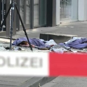 Mafia unter Verdacht: "Es hat sofort gebrannt": So haben Anwohner die zweite Explosion in Köln erlebt