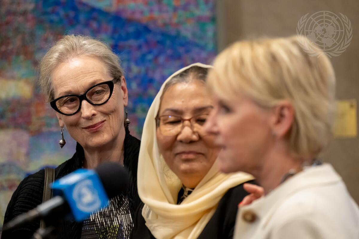 Meryl Streep apporte son soutien aux femmes afghanes à l’ONU