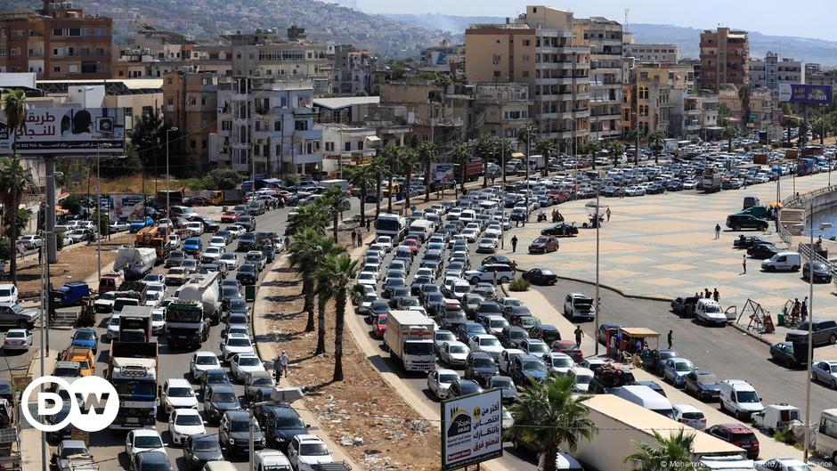 Middle East: Thousands flee in Lebanon amid Israeli strikes