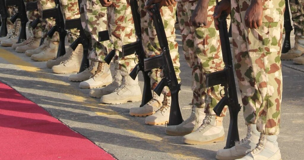 Nigeria : une militaire renvoyée de l’armée après avoir accusé ses supérieurs d’agressions sexuelles