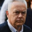 Pédopornographie: Huw Edwards, ex-présentateur star de la BBC, condamné à six mois de prison avec sursis