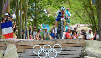 Pistes noires, rouges, bleues ou vertes… Sur la colline d’Élancourt, c’est (bientôt) VTT pour tous