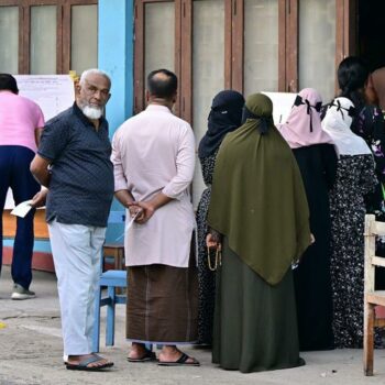 Polls open in Sri Lanka presidential election