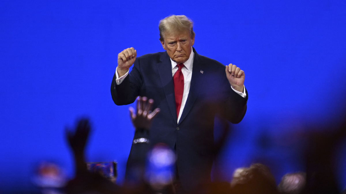 Présidentielle américaine: Donald Trump reste compétitif dans son duel face à Kamala Harris