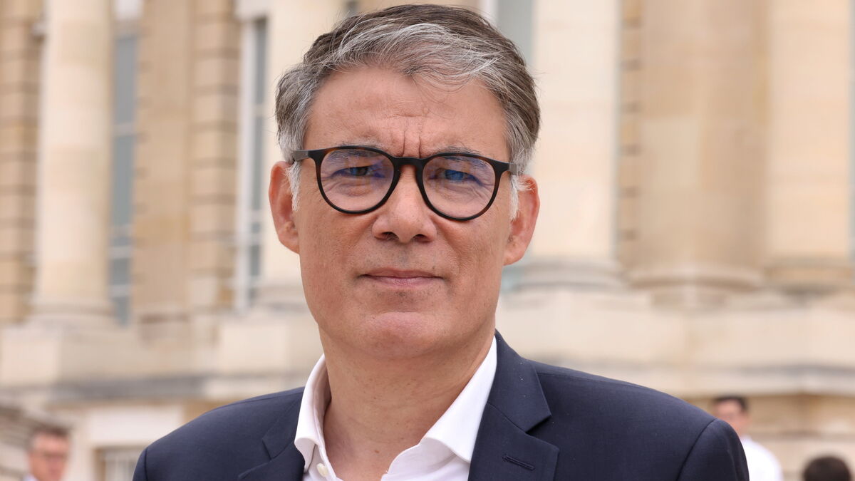 Présidentielle : pour Faure, Mélenchon « ne peut pas être le candidat de toute la gauche » en 2027