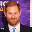 Prince Harry celebrates 'little legends' at London charity awards