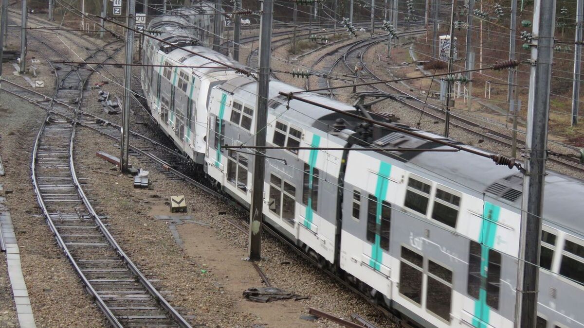 RER A : il prétend avoir oublié un sac contenant de l’uranium pour récupérer ses figurines