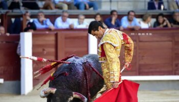 Rafael de Julia, la más brava izquierda de la corrida concurso en Las Ventas