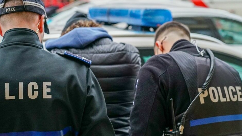 Recherches fructueuses: Plusieurs cambrioleurs arrêtés par la police, avec l'aide des citoyens