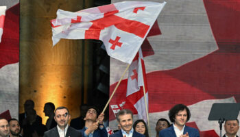 Répression de l’opposition, projet de loi anti-LGBT : en Géorgie, le programme de Rêve géorgien sème l’inquiétude avant les élections