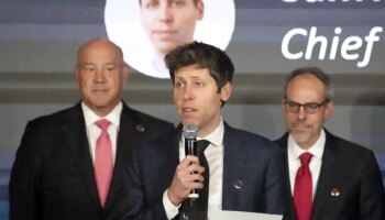 Sam Altman, 'padre' de ChatGPT, asegura que estamos muy cerca de una "superinteligencia artificial"