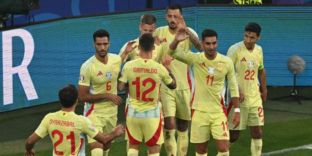 Serbia - España: horario, canal de televisión y dónde ver online el partido de la Nations League hoy