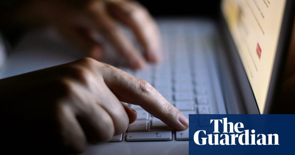 Services Australia data breaches surge as scammers try to hack customer accounts using stolen details