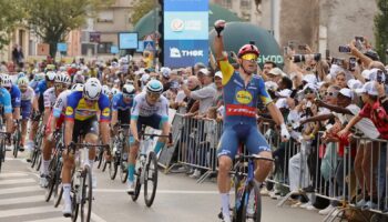 Skoda Tour de Luxembourg: Pedersen règle le sprint, Van der Poel reste en jaune