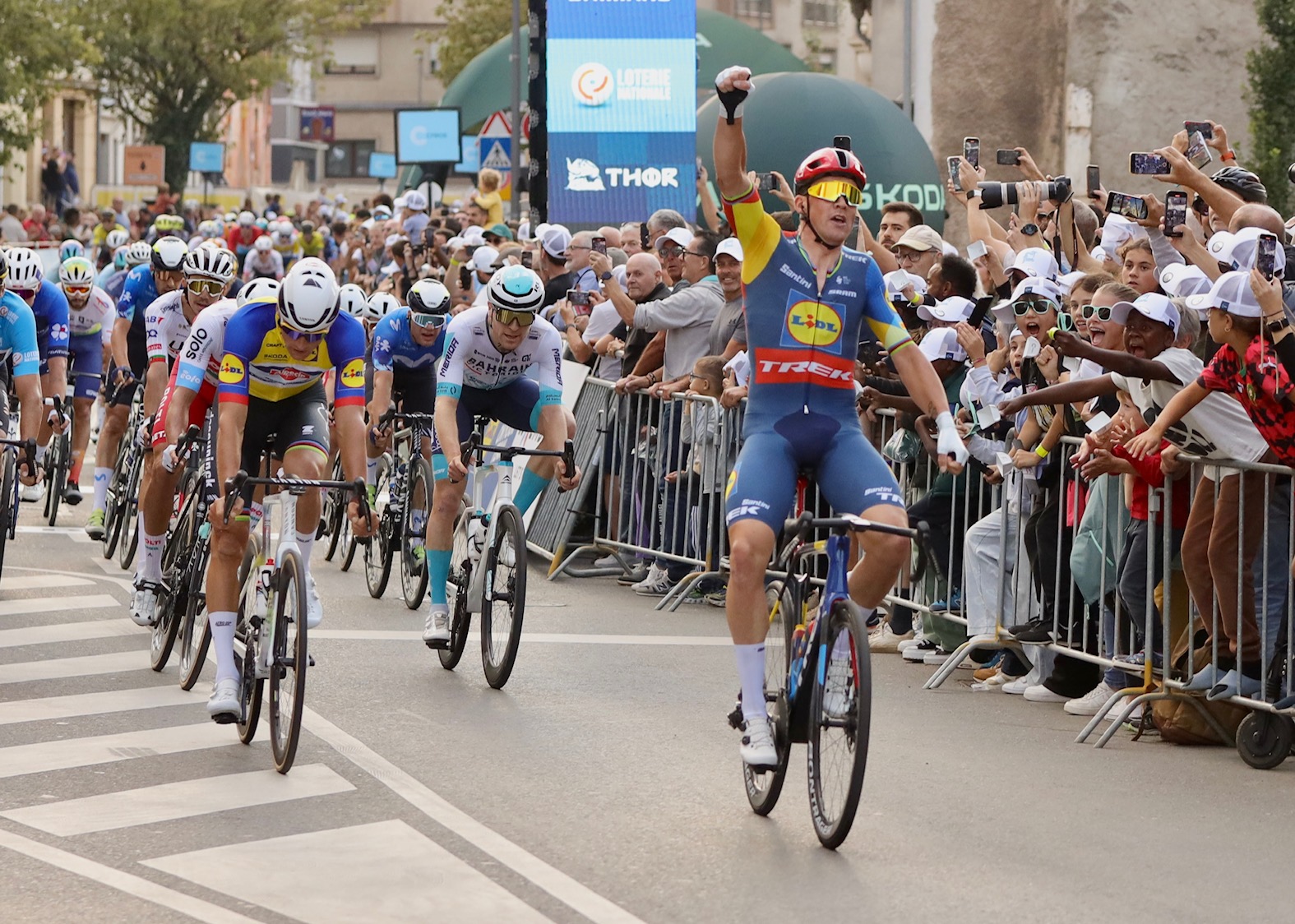 Skoda Tour de Luxembourg: Pedersen règle le sprint, Van der Poel reste en jaune