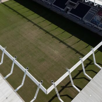 Stade de Luxembourg: Le champignon qui a abîmé la pelouse va coûter très cher