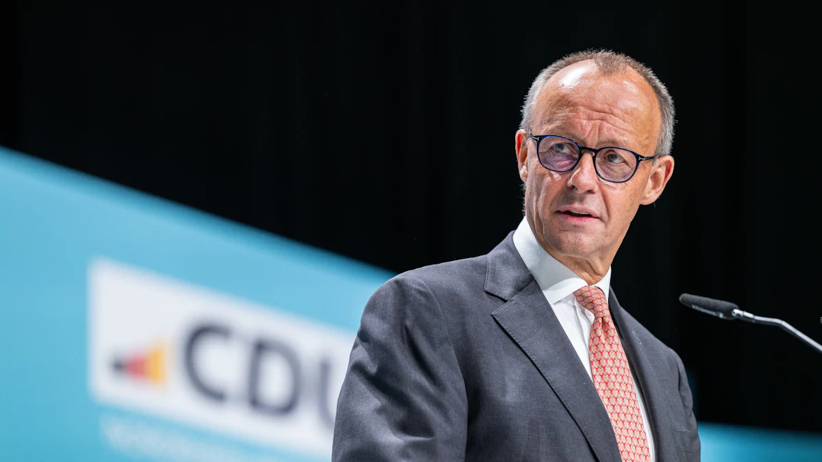 Strafrecht: Friedrich Merz will härtere Strafen für Heranwachsende